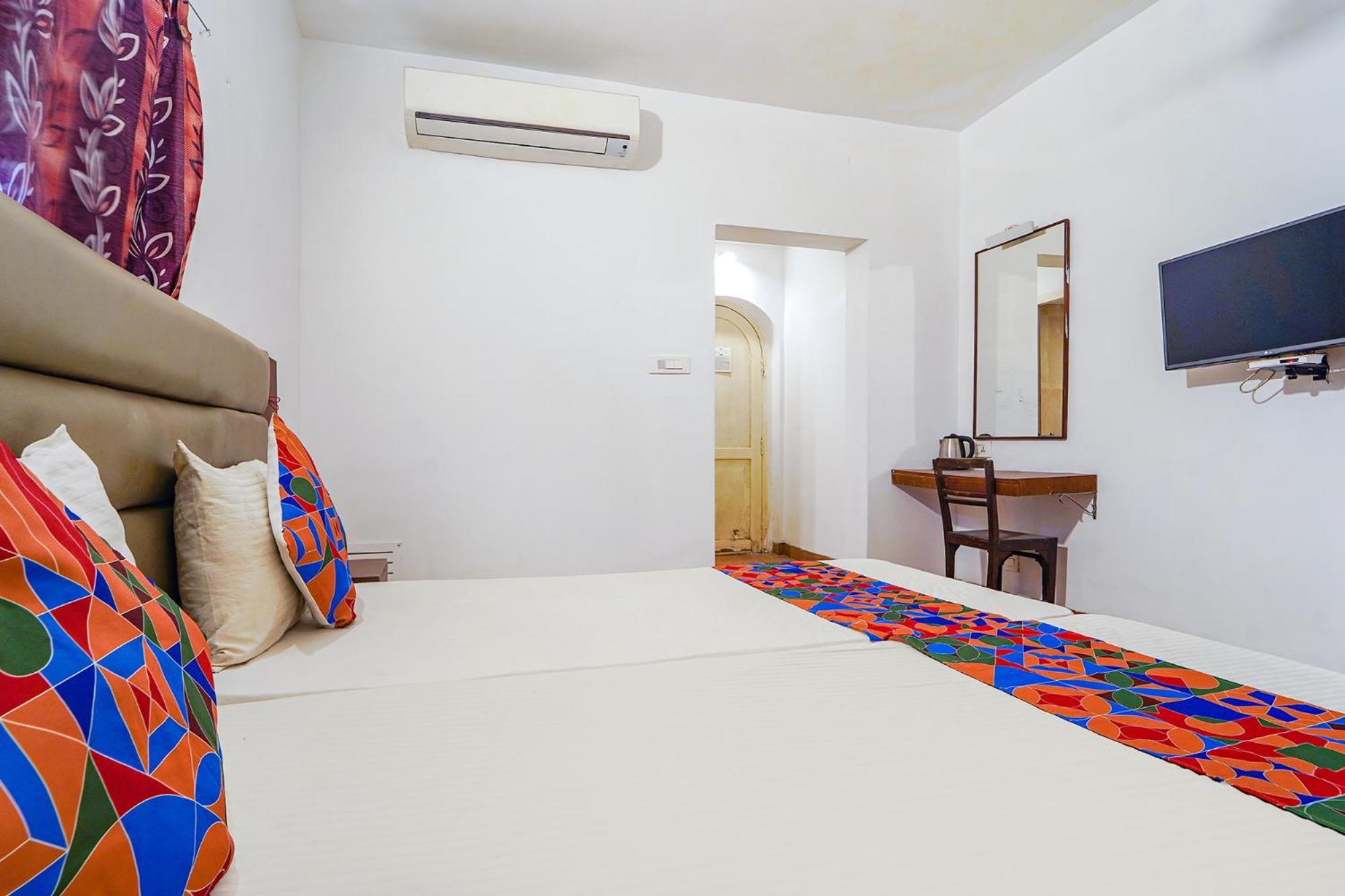 Fabexpress Le Aham Boutique - Auroville Beach - 600M Pondicherry Exterior photo